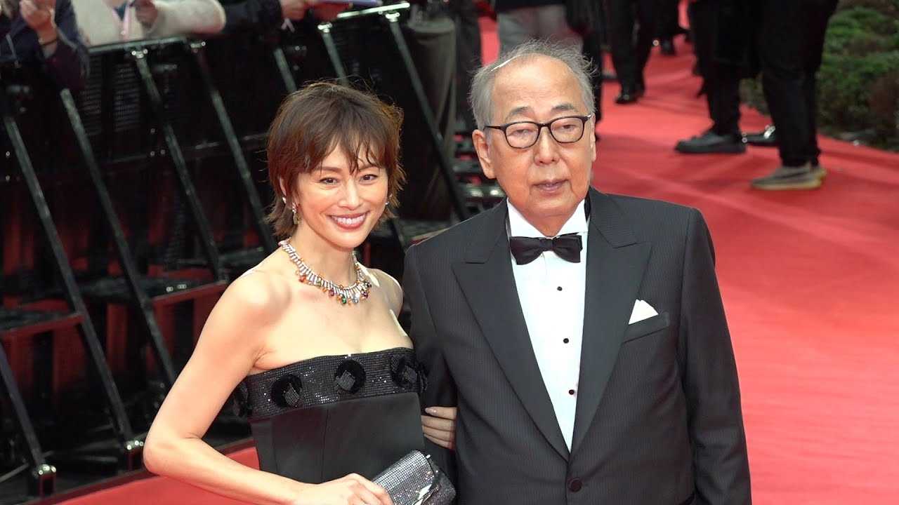 �đq���q�A���f�R���e�S�J�h���X�ň����I�[���@�w�h�N�^�[X�x�ݕӓ���ƃ��J�y�ɍ��ؓo��@�w��37�񓌋����ۉf��Ձx���b�h�J�[�y�b�g