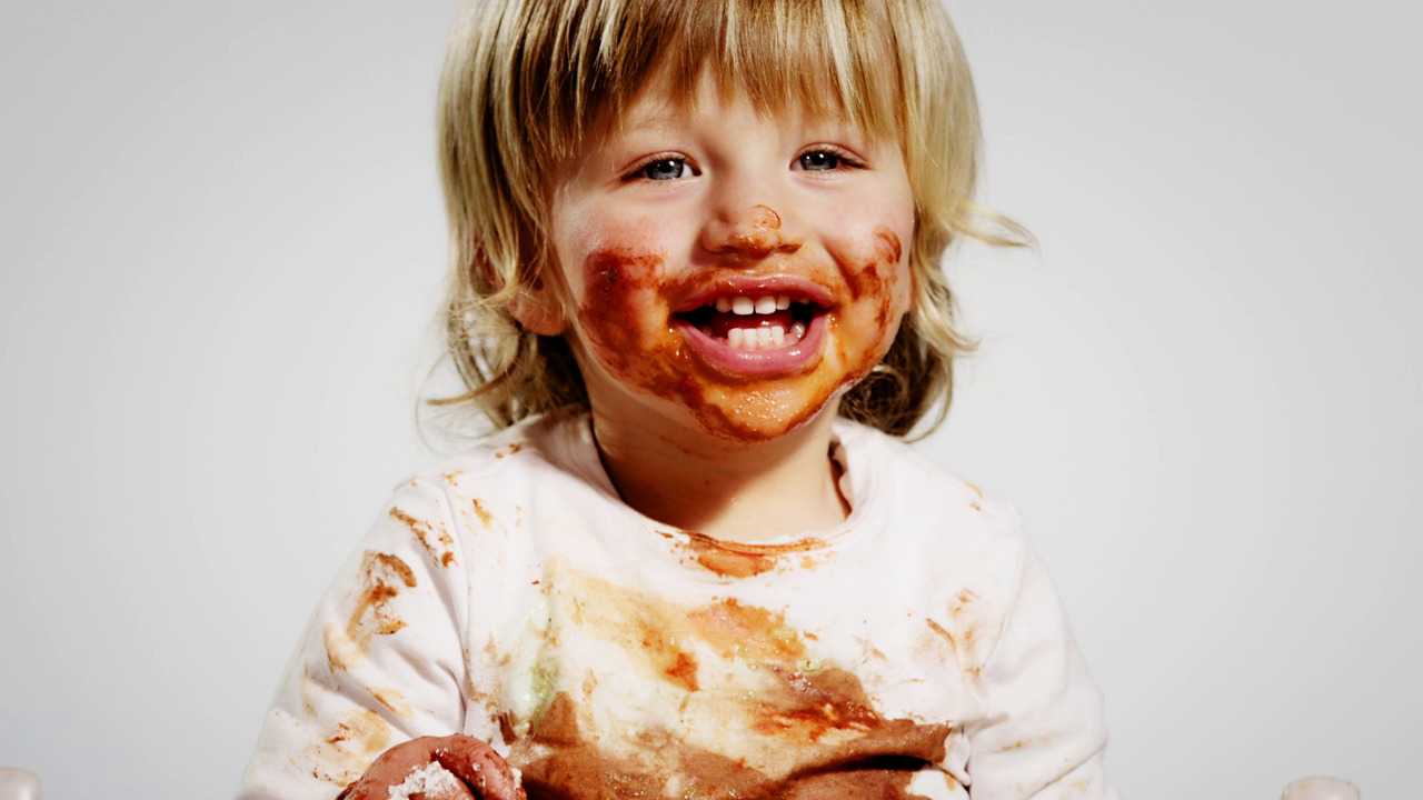 Barnens värsta klädfläckar – och hur du får bort dem